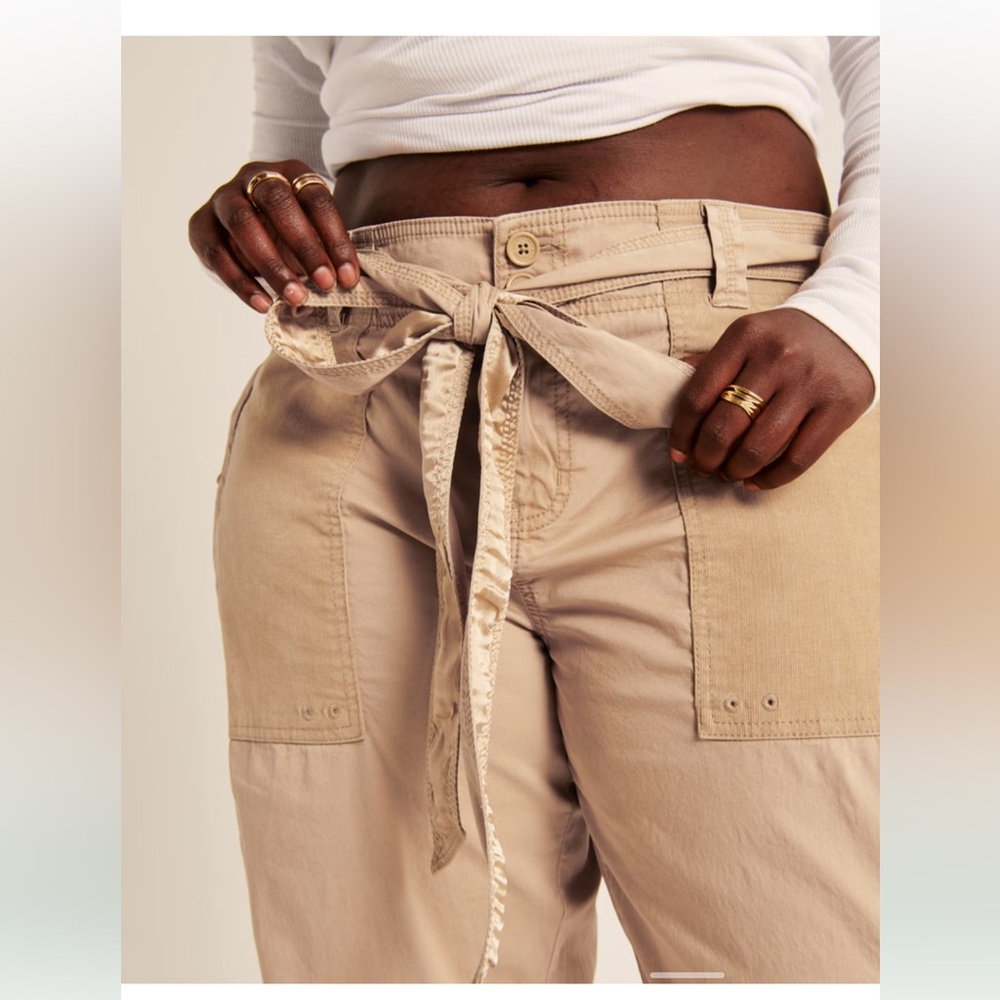 Abercrombie & Fitch - Y2K 2000’s women’s cargo pants - Picture 3 of 4